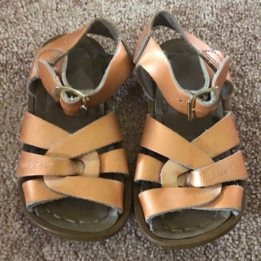 Saltwater Sandals 🏖